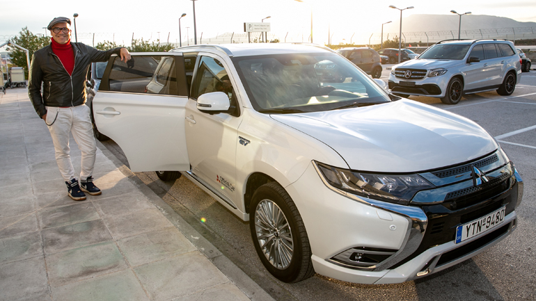 Με Mitsubishi μετακινήθηκαν οι αστέρες του Hollywood στην Ελλάδα – Σχεδιάζουν γυρίσματα στη χώρα μας